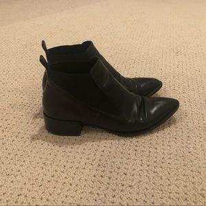 Vince Black Boots, size 8.5